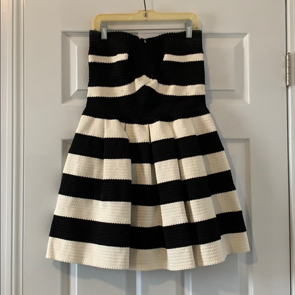 Sis sis dress